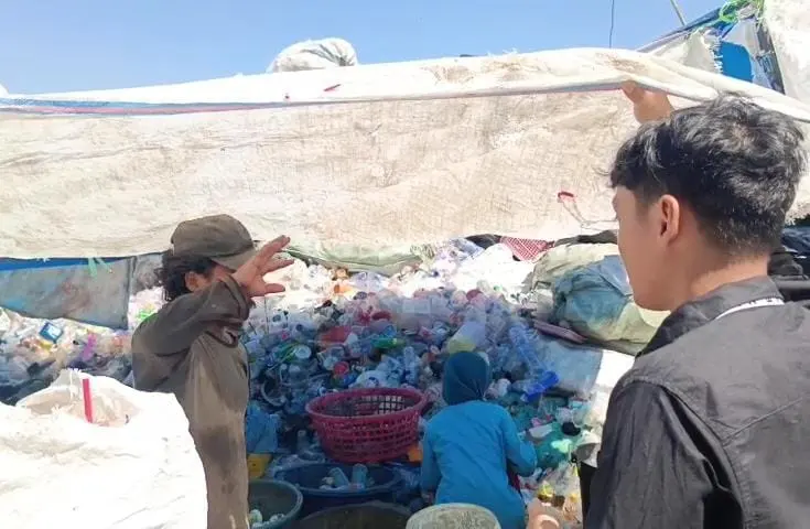 Menagih Keadilan Sosial di Balik Kebijakan, Menakar Efektivitas Pemisahan Sampah di TPA Antang