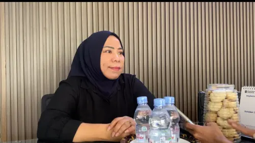 Membaca Ulang Akar Masalah dari Niat Baik Hj. Ria dan Kerapuhan Tata Kelola Sampah di Gowa