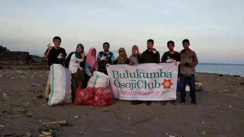 Bulukumba Osoji Club, Komunitas Lingkungan yang Lahir di Sebuah Rumah Baca