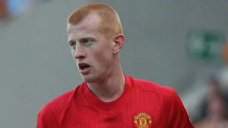 Saatnya Toko-Toko di Indonesia Meniru Eks Pemain Manchester United Ini