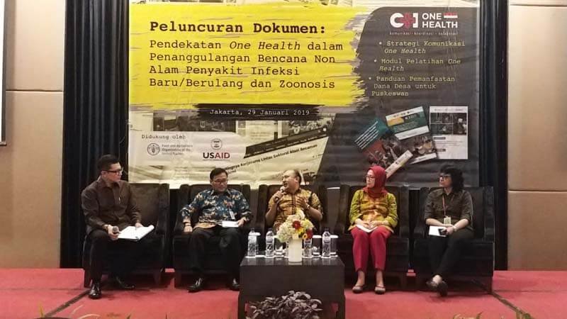 KLHK Terbitkan Tiga Buku Panduan Hadapi Penyakit Infeksi Baru dan Zoonosis