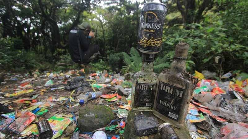 Gunung Bawakaraeng Semakin Kritis, Salah Satu Penyebabnya adalah Pendaki