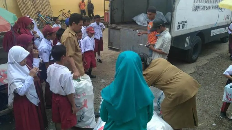 Geliat Positif dari Bank Sampah 'Butta Barakka' SD Inpres Pannara Makassar