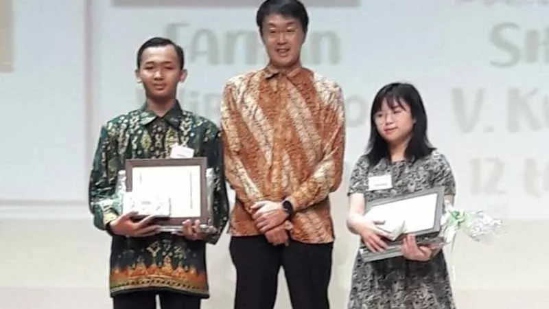 Keren, Dua Pelajar Indonesia Juara Lomba Melukis Lingkungan di Jepang