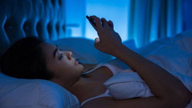 Susah Tidur Nyenyak di Malam Hari, Cobalah Tips Sederhana Ini!