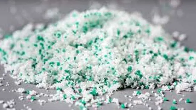 Bagaimana Mengatasi Mikroplastik yang Kini Mulai Merasuk ke ASI?