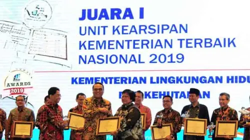Selamat, KLHK Raih Juara Pertama Unit Kearsipan Kementerian Terbaik Nasional