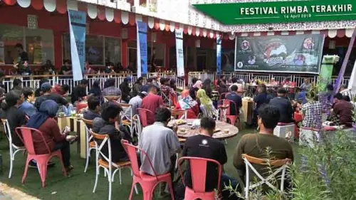 Seruan "Selamatkan Rimba Terakhir" Menggema di Forum Diskusi WALHI Sulsel