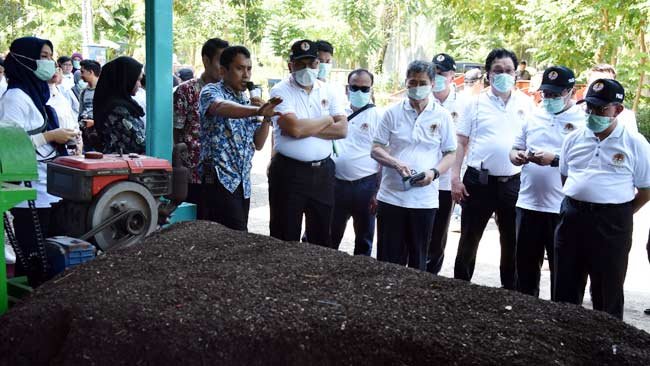 Ini Bukti Surabaya Layak Jadi Rujukan Pengelolaan Sampah