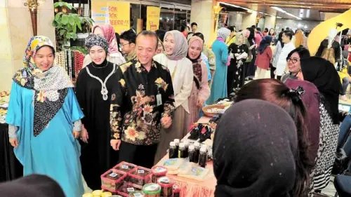 Dukung Gerakan Indonesia Bersih, DWP KLHK Adakan Lomba Daur Ulang Sampah