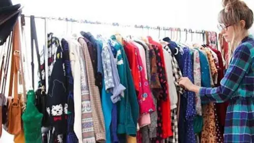 Tukar Baju, Ide Cerdas Mengurangi Limbah Tekstil