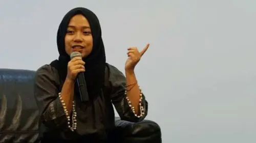 Ami, Ratu Sampah Sekolah di Pulau Dewata