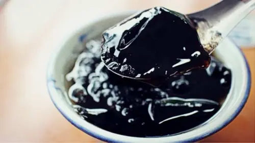 Cincau, Minuman Luar Biasa yang Kaya Manfaat