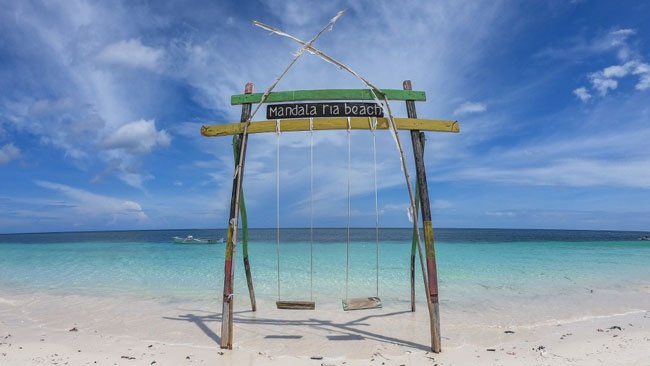 Pantai yang Bersalin Nama