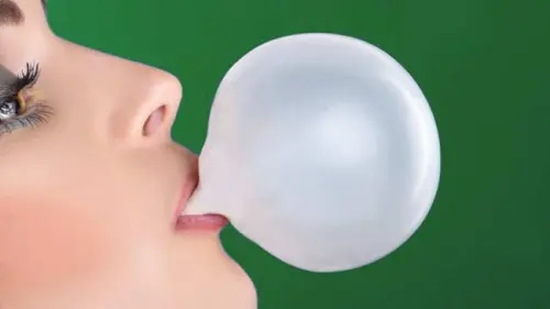 7 Manfaat Tersembunyi Mengunyah Permen Karet Bagi Kesehatan, Klik Ini!