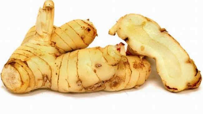 Ini Manfaat Ajaib  Lengkuas, Bumbu Masak yang Sering Mengecoh