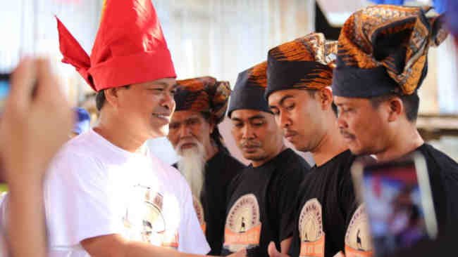 BBKSDA Sulsel Serahkan Rusa Timor ke Penangkar di Takalar