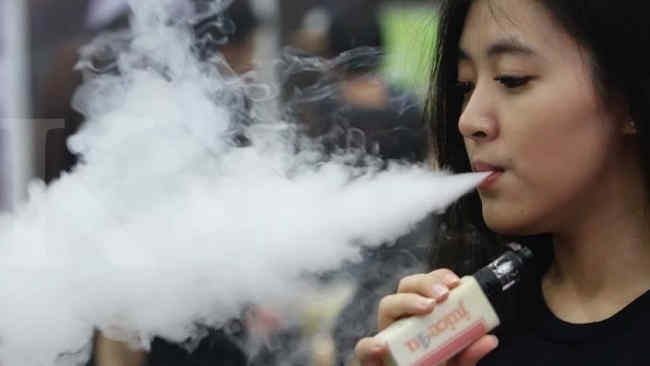 Demi Kesehatan, AMA Desak Masyarakat Setop Mengisap Vape