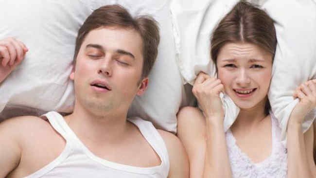 Tidur Mendengkur, Atasi dengan Cara Sederhana Ini!