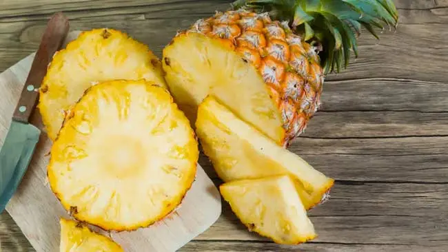 Mengurai Kandungan Nanas yang Bisa Melunakkan Olahan Daging