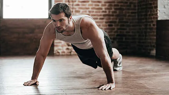 Push Up Sebelum Tidur, Ini 8 Manfaat Ajaibnya  Bagi Kesehatan