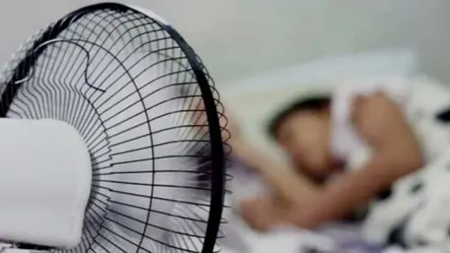 Sekadar Diketahui, Betapa Berbahayanya Tidur Pakai Kipas Angin Semalaman!