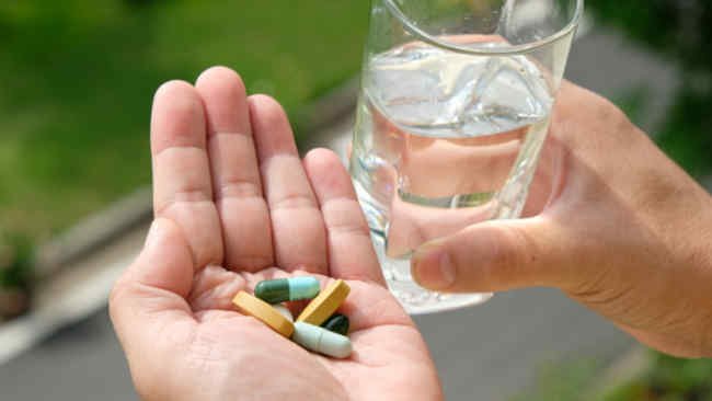 Benarkan Ginjal Bisa Rusak jika Konsumsi Banyak Obat?