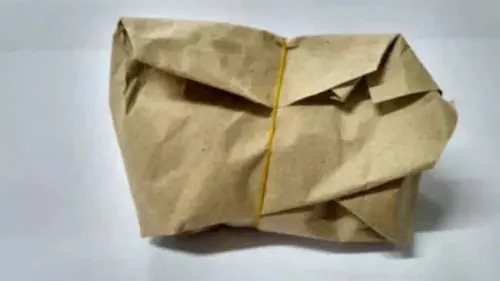 Kertas Pembungkus Makanan Mengandung Racun?