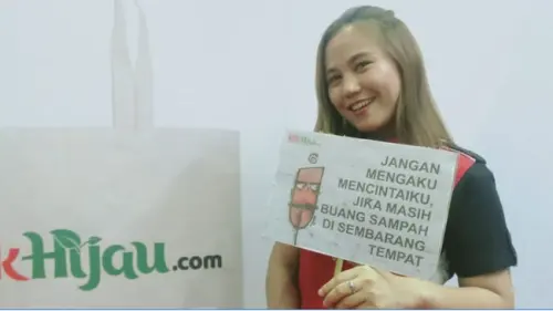 5 Pesan Metaforik Perihal Sampah dan Foto Menawan yang Menyertainya