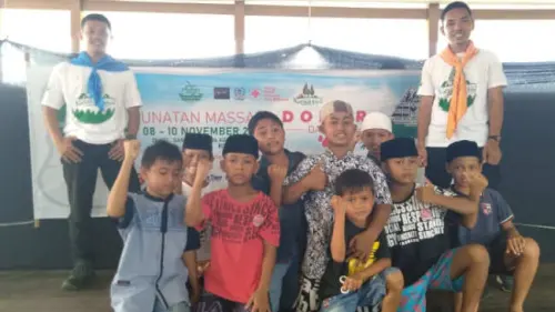 Peduli Sesama Opab Gempa Makassar Gelar Sunatan Massal