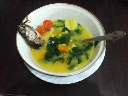 Bubur Khas Sulawesi, Apa Beda Barobbo dan Tinutuan?