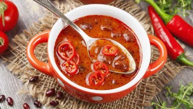 Ini yang Terjadi Jika Anak Gemar Makan Makanan Pedas