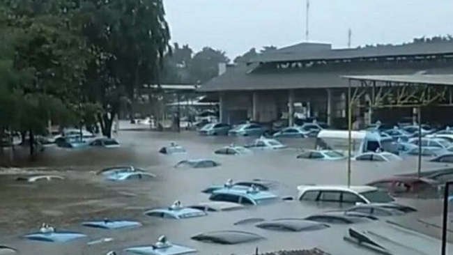 Banjir  Jabodetabek Membuka Mata Hukum