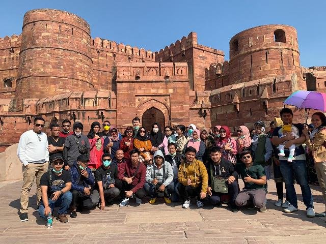 Penasaran Berwisata ke India? Ini 14 Tips Sederhana Saat Beribur di Sana
