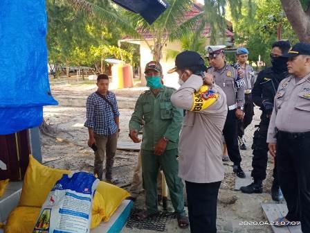 Di Masa Pandemi Covid-19, TN Taka Bonerate Gagalkan Rencana "destructive fishing"