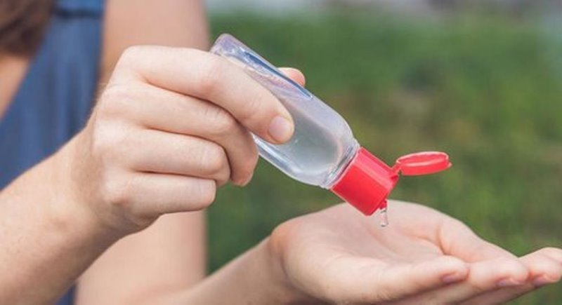 3 Cara Menggunakan Hand Sanitizer Agar Lebih Efektif