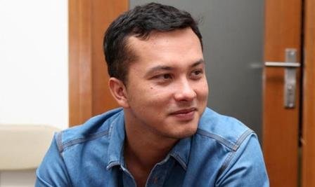 Catat, Jadwal Nicholas Saputra Berbicara tentang Satwa Liar di Indonesia!