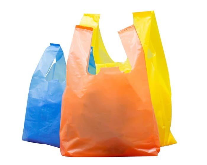 Kantong Plastik Bukan Tempat Sampah, Maka Gunakan dengan Bijak