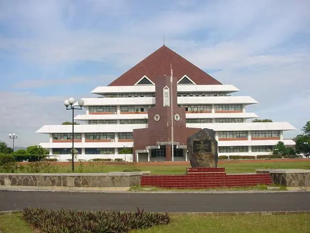 Green Campus, Mengintip 5 Kampus Indonesia yang Mengubah Wajah Pendidikan Menjadi Lebih Hijau