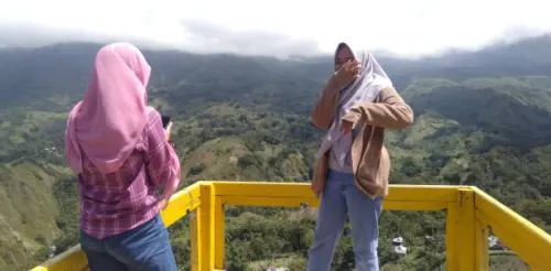Spot Instagramable, Kolam Renang di Atas Gunung sedang Dibangun di Sinjai Borong