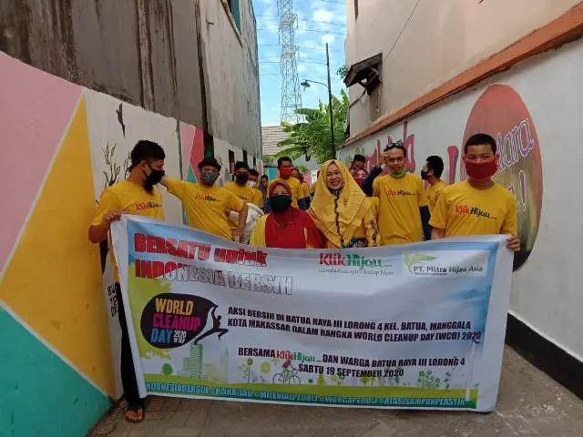 Klikhijau dan Warga Batua Raya III Lorong 4 Gotong Royong di Momen WCD 2020