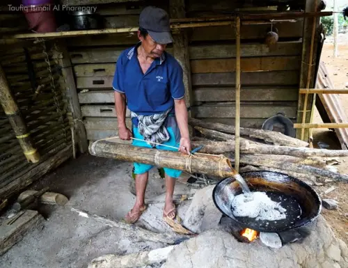 Alimun dan Kisah Tentang Air Nira dari Mallawa