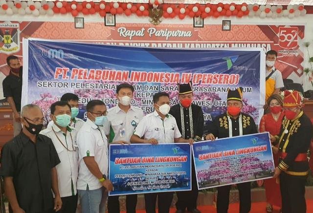Pelindo IV Serahkan 500 Pohon Tabebuya ke Pemkab Minahasa