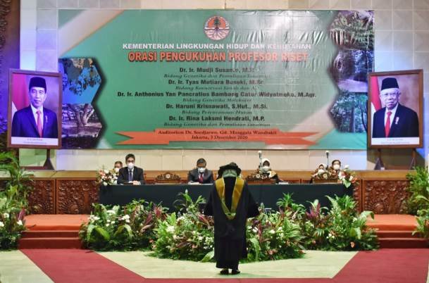 KLHK Kukuhkan 5 Profesor Riset Lagi, Ini Nama dan Kepakarannya!