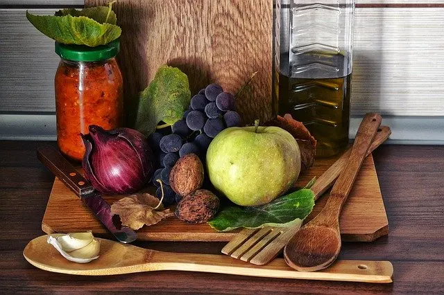 Fakta di Balik Kandungan Warna Hijau dan Lainnya pada Buah dan Sayur