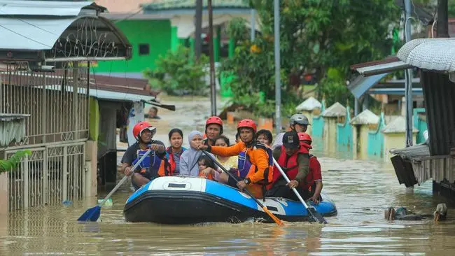 Gerakan Masyarakat Sipil Peduli Banjir Medan Menyoal Daya Dukung Lingkungan di Sumatera Utara