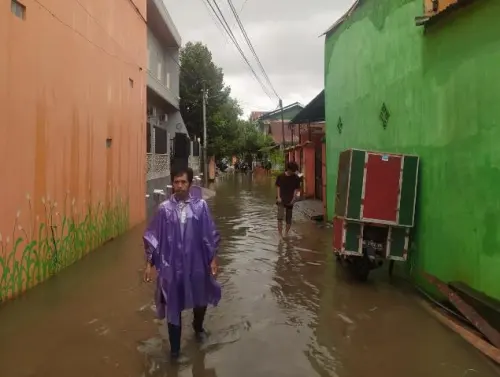 Musim Hujan, Waspada Banjir dan Penyakit Musiman, Bagaimana dengan Virus Corona?