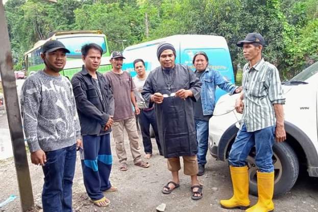 Jaringan Pegiat Literasi Sulsel Turun Tangan Bantu Warga Terdampak Gempa di Sulbar