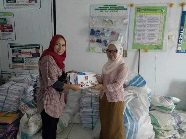 Katalog Jenis Sampah yang Bisa Ditabung di Bank Sampah dan Perkiraan Harganya