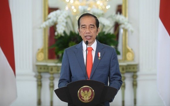 Presiden Jokowi Cabut Izin Jutaan Hektare Sektor Kehutanan, Ada Apa?